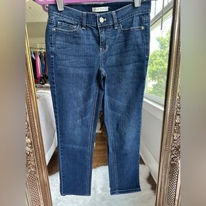 White House Black Market Noir Denim Capri Medium Wash Size 2